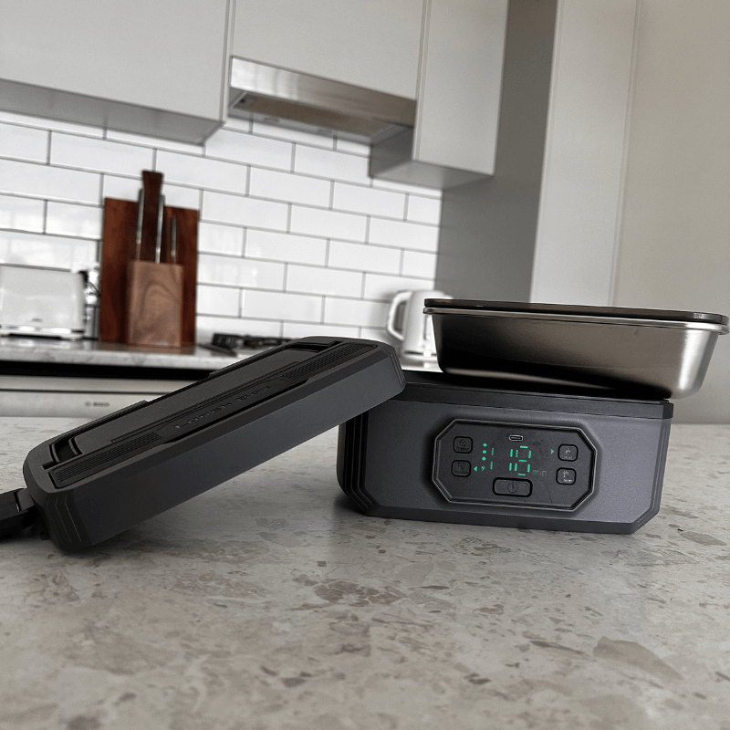 Roam Essentials™ Large Capacity Heated Lunchbox