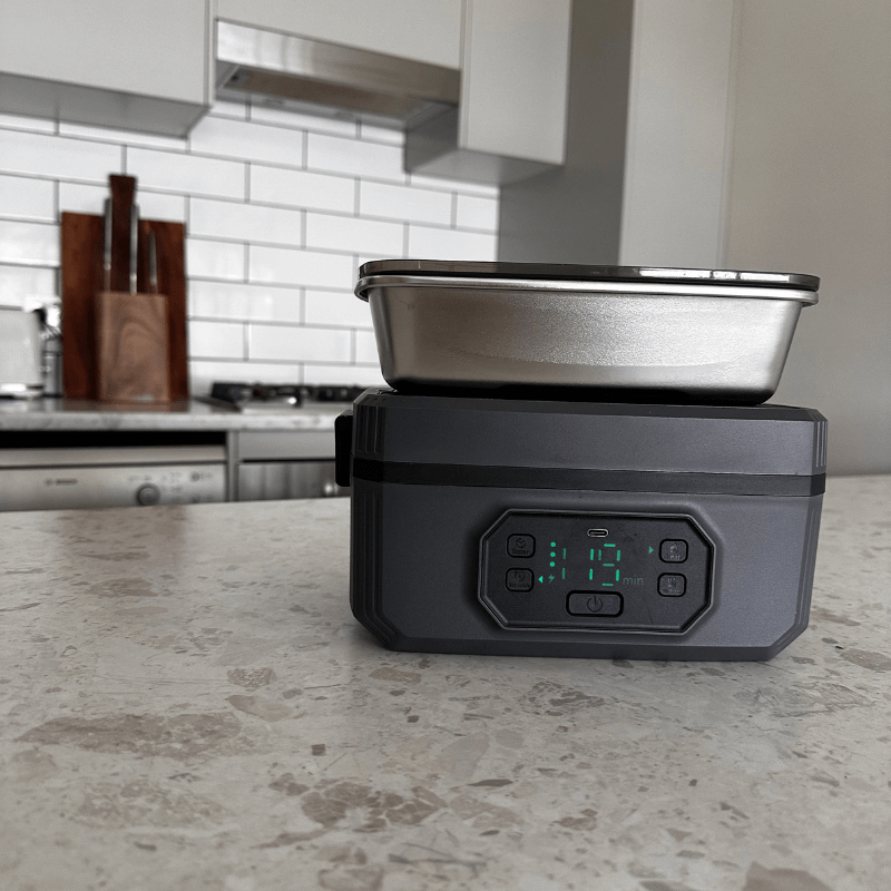 Roam Essentials™ Large Capacity Heated Lunchbox