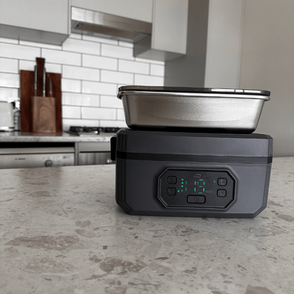Roam Essentials™ Large Capacity Heated Lunchbox