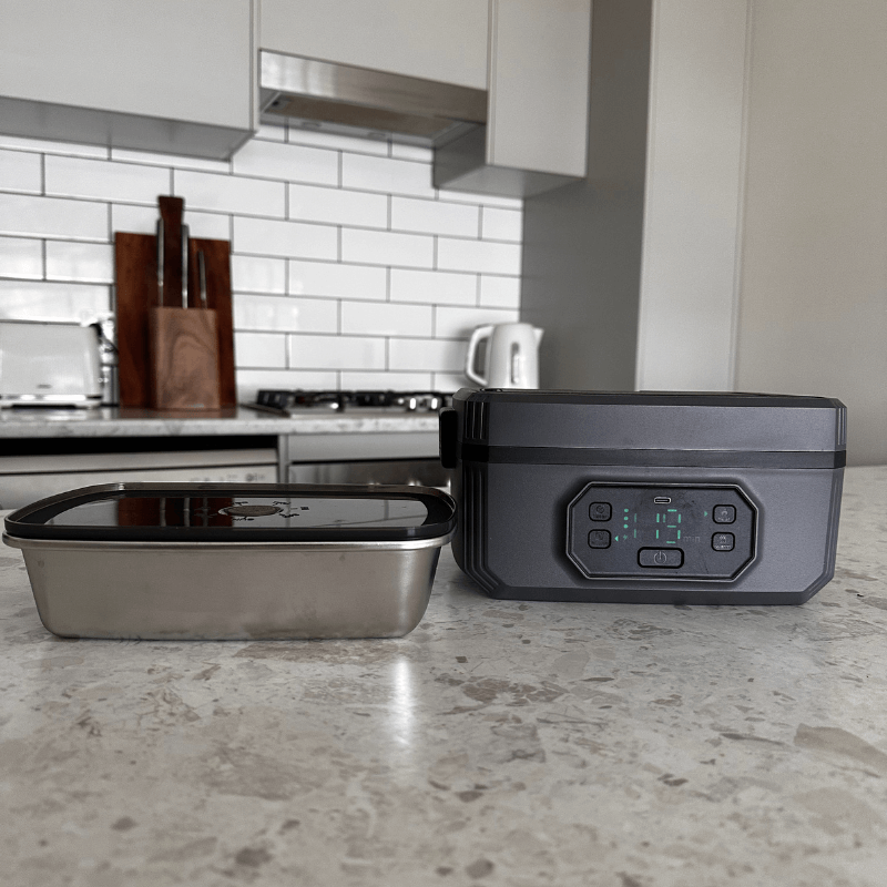 Roam Essentials™ Large Capacity Heated Lunchbox