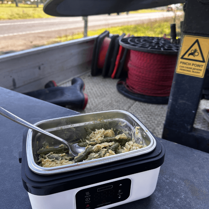 Roam Essentials™ 1L Premium Heated Lunchbox Kit